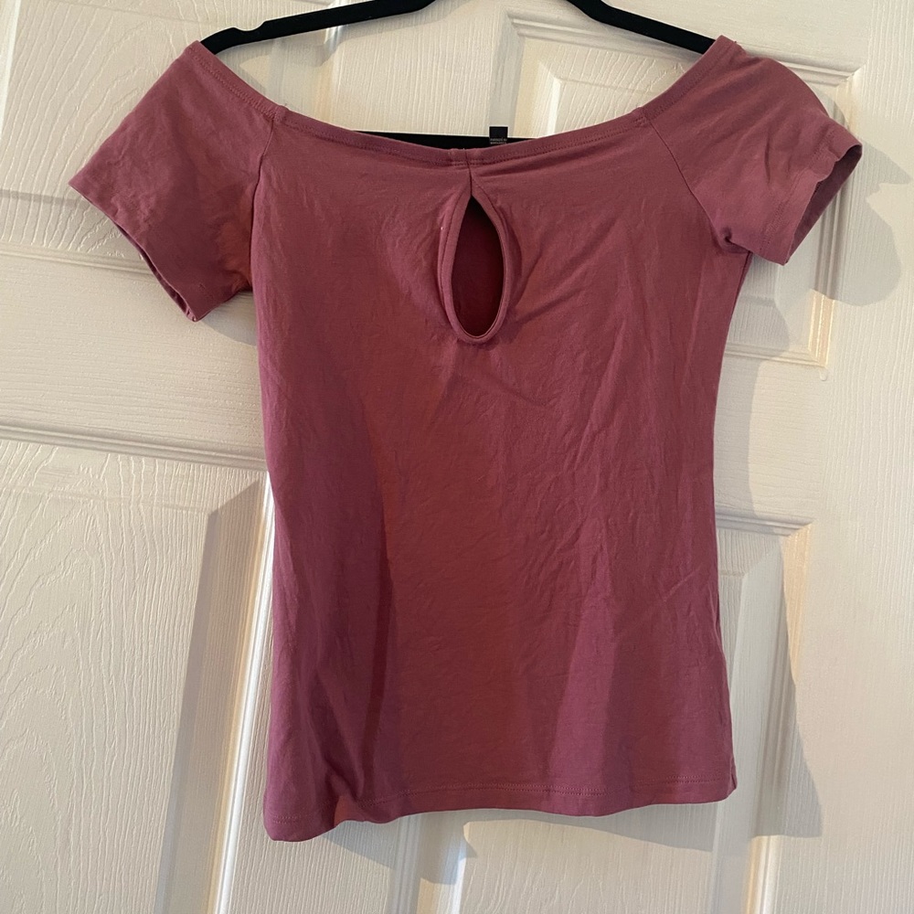 Express S off the shoulder top mauve